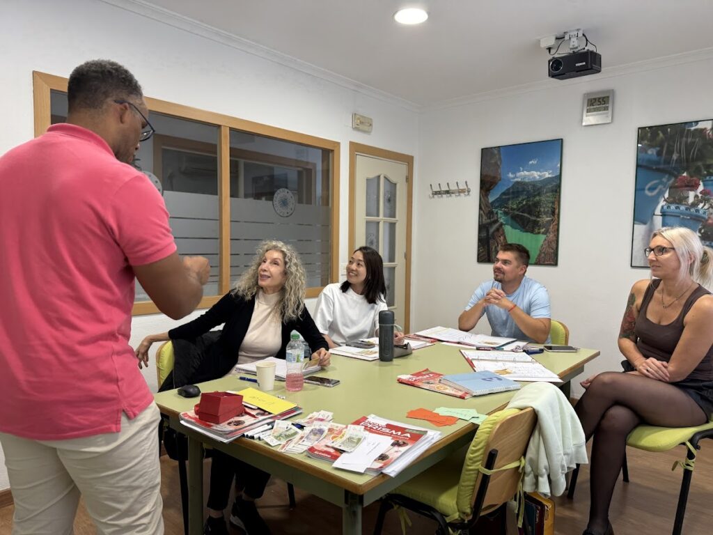 Adultos Residentes