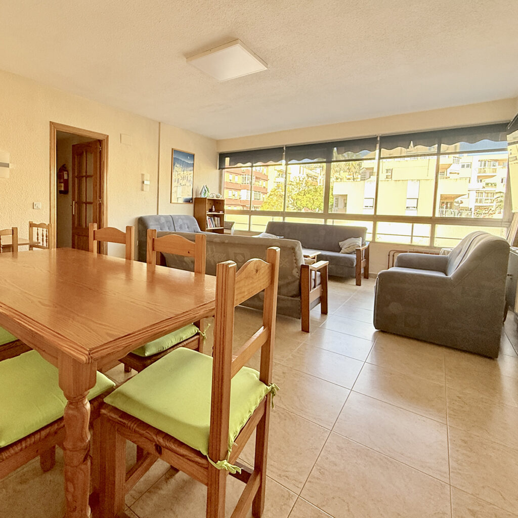 Apt conors003
