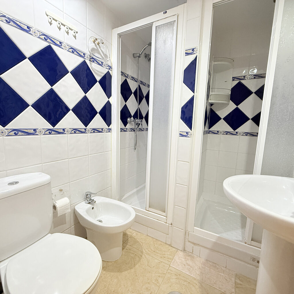 Apt conors014